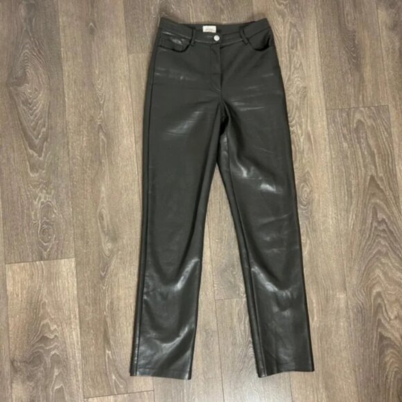 Wilfred Aritzia Melina Pant High waist Straight Leg Gray Faux Leather Size 0 - Picture 2 of 10